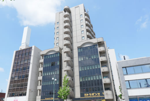 ホテルアルファイン外観